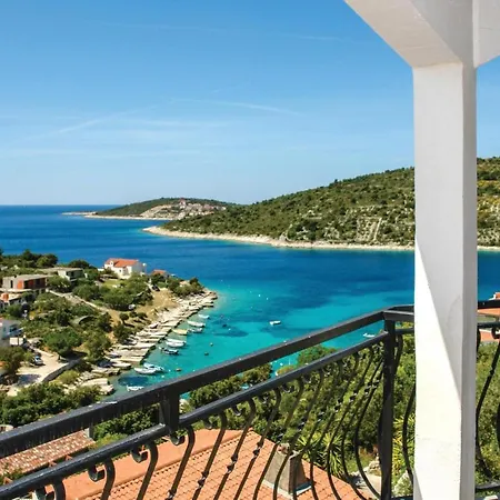 Awesome In With House Sea View Apartamento Sevid