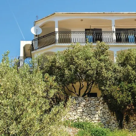 Awesome In With House Sea View *